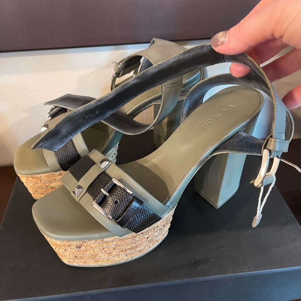 Vic Matie Sandals NWT